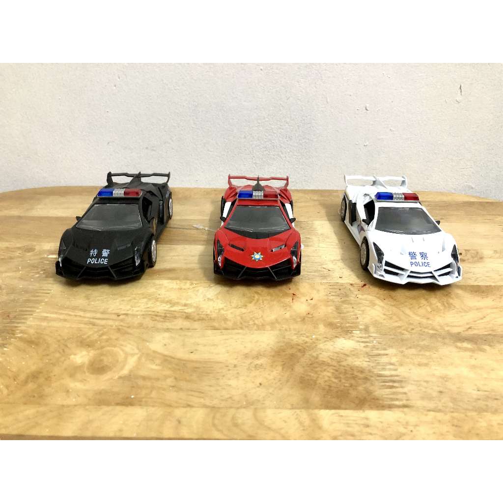 Mô hình xe cảnh sát Lamborghini Veneno _ Tỷ lệ 1:32