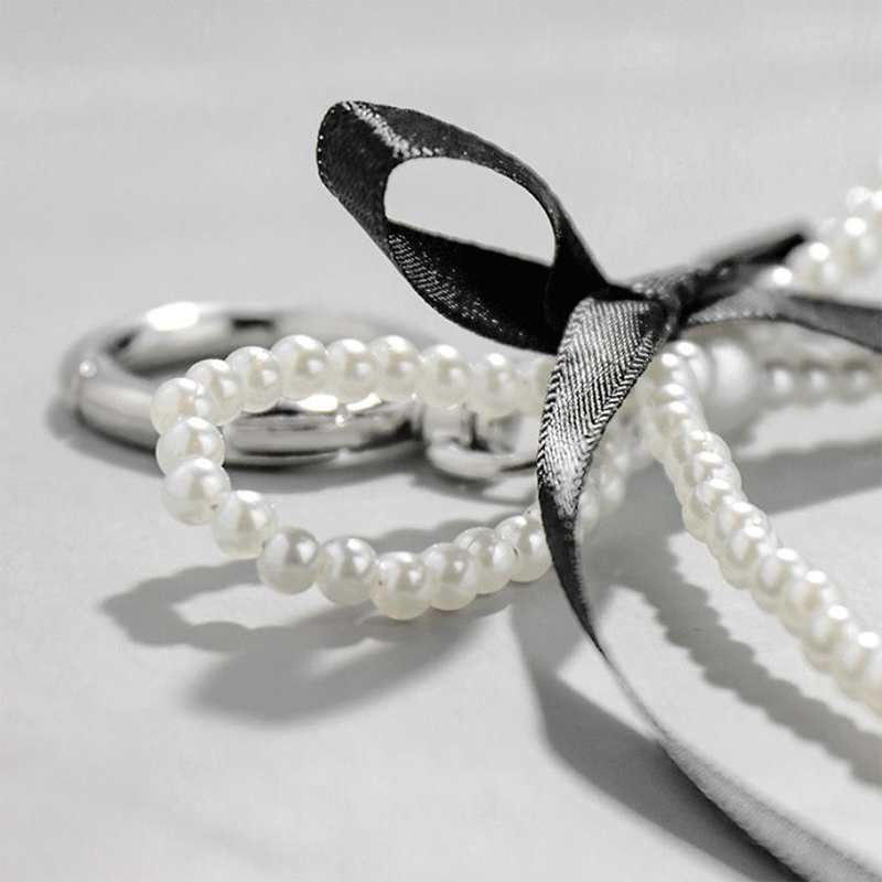 Korean%20Sweet%20Bow%20Keychain%20Pearl%20Ribbon%20Bowknot%20Key%20Ring%20Y2K%20Aesthetic%20Key%20Holder%20For%20Girls%20Bag%20Pendant%20Accessories%20Gifts%20Eshylala%20-%20Image%203