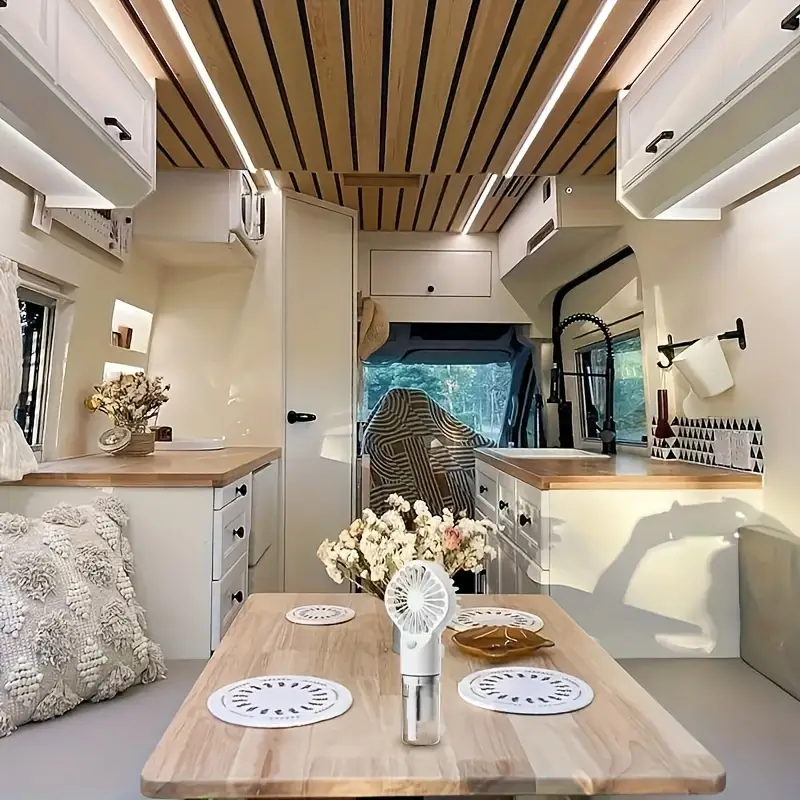 Portable%20USB%20Rechargeable%20Bladeless%20Misting%20Fan%20-%20Compact,%20Lightweight%20&%20Quiet%20Personal%20Cooler%20with%20800mAh%20,%20Ideal%20for%20In%20-%20Image%205