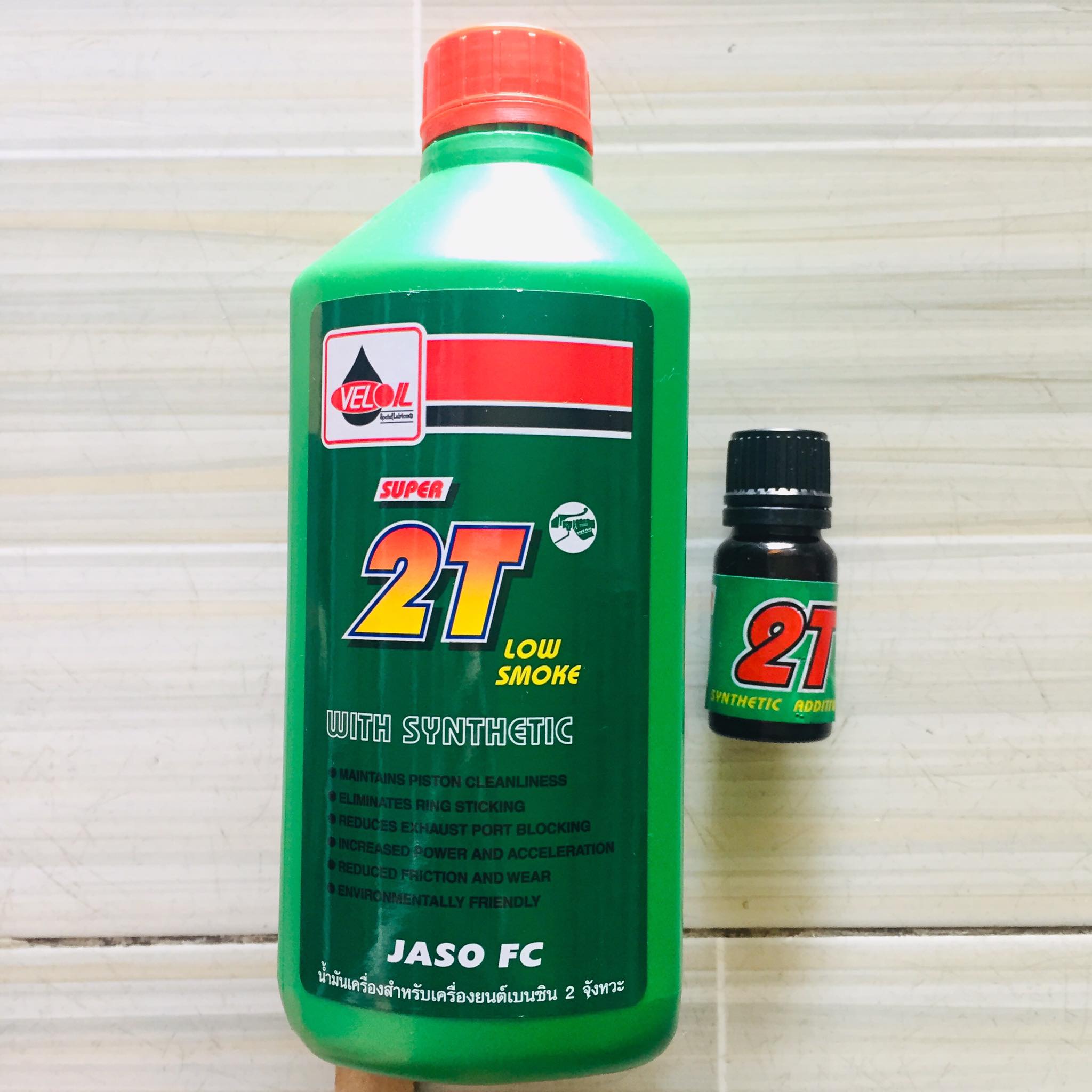 Combo Nhớt Thơm và Tinh dầu xe 2 thì 500ML