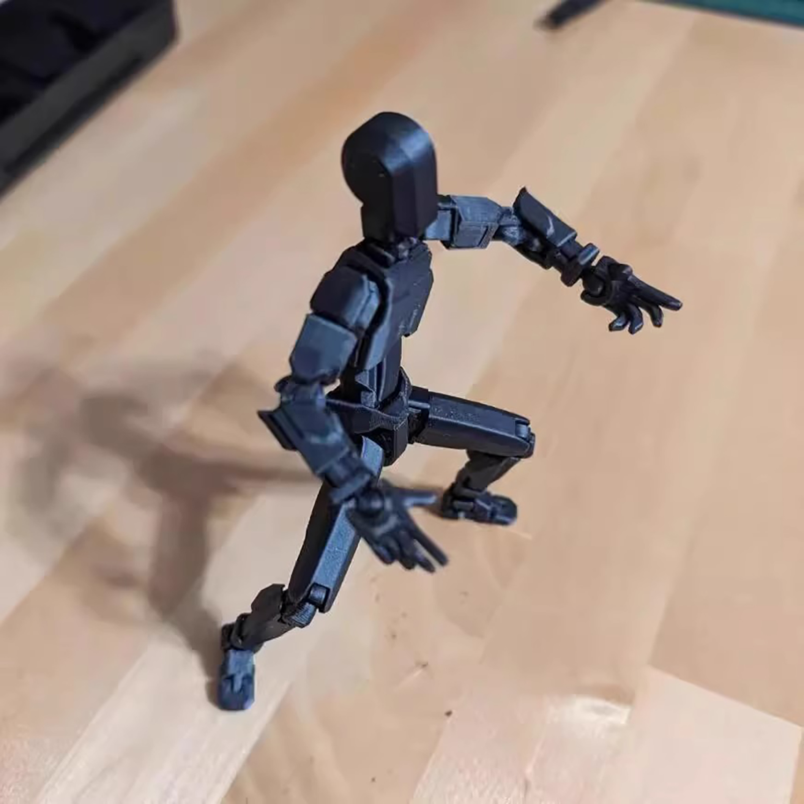 Art Model with Movable Joints Joint Man Action Figure Flexible Multi-jointed Robot Action Figure for Home Decor