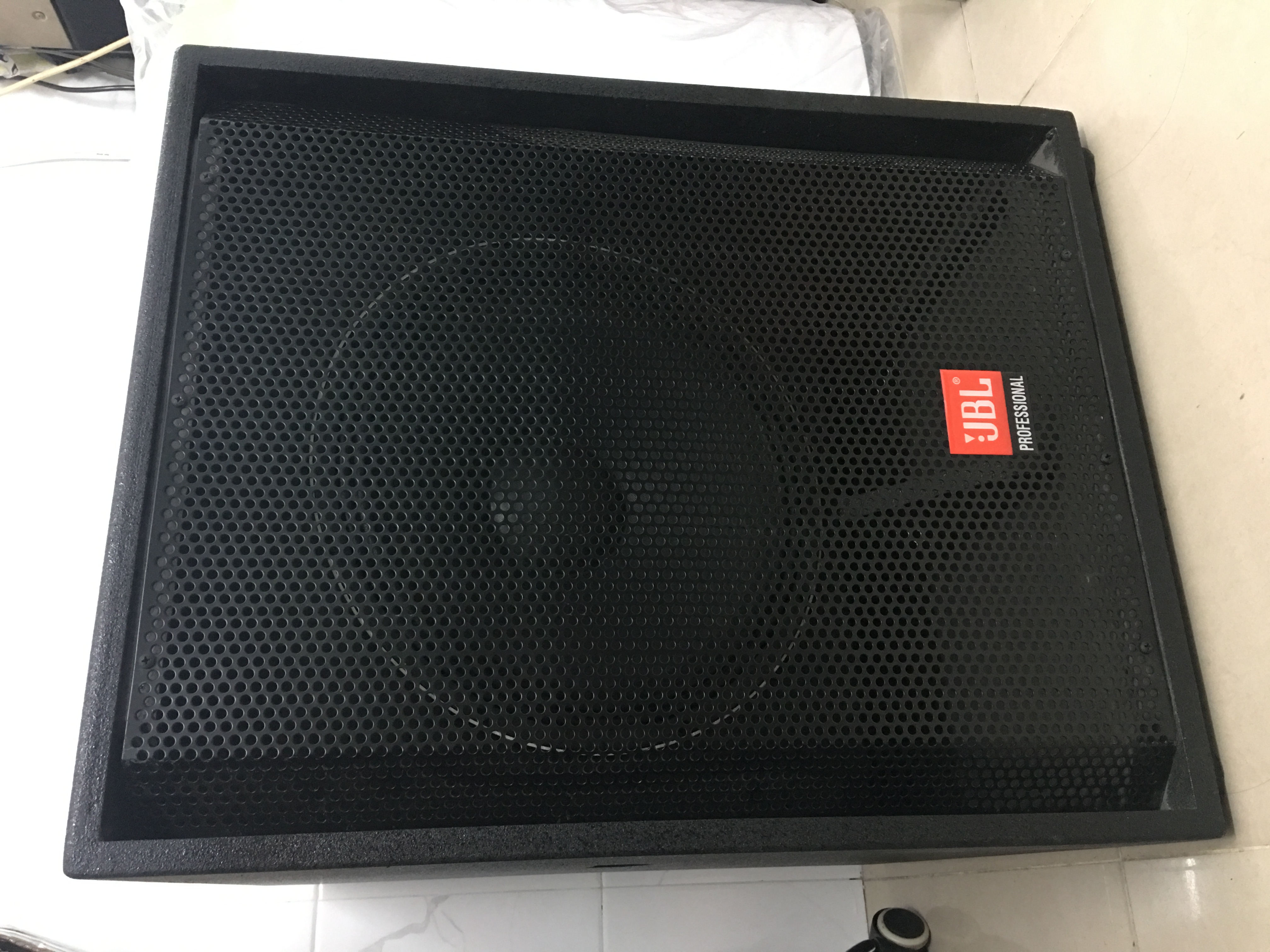 1 CÁI VỎ THÙNG SÚP HƠI SIÊU TRẦM 4 TẤC SƠN ( TẶNG 5M DÂY LOA + TEM )