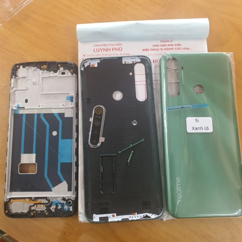 Vỏ realme 5i có khay sim kính camera(ảnh thực tế)