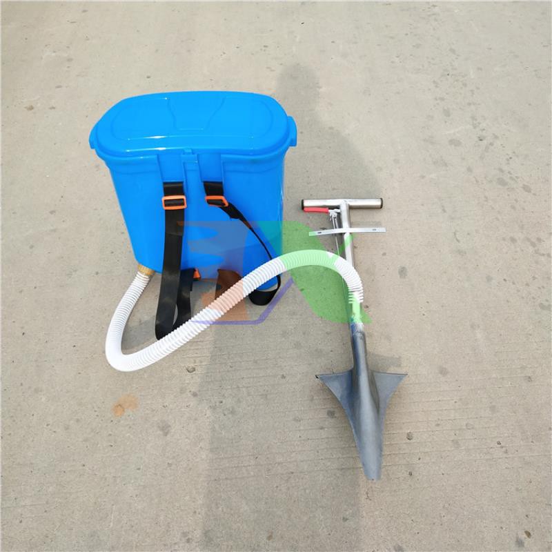 Xẻng bón phân dạng thùng chứa TMP-03, Dụng cụ bón phân Inox đeo lưng, Máy bón phân