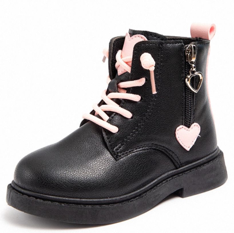 Giày Boot da cho bé gái (cao cấp ) hình trái tim (mẫu mới nhất ) HT109