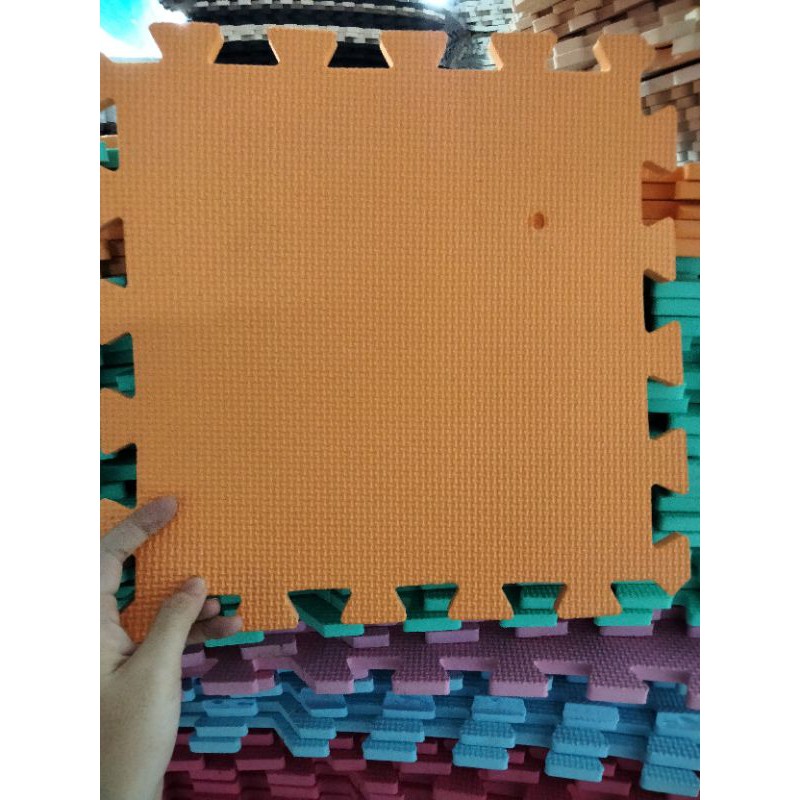 Combo 100 tấm thảm lót sàn 30*30 dày 1cm: