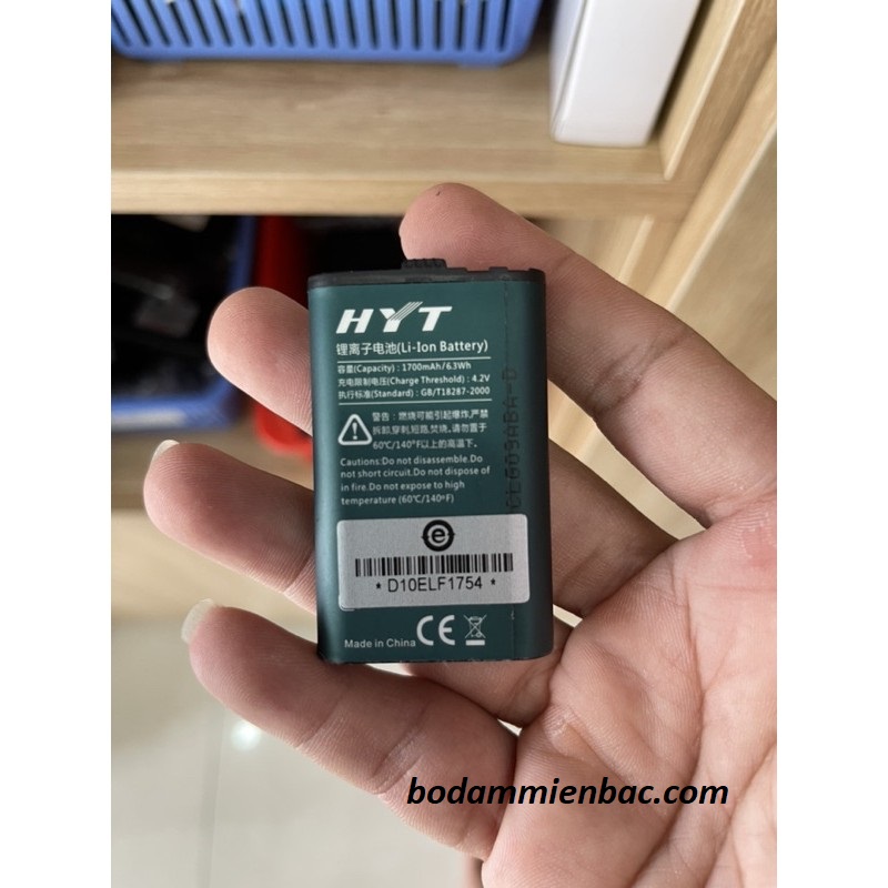 Pin bộ đàm hyt tc-320 / bl 1715 dùng đến gần 24h