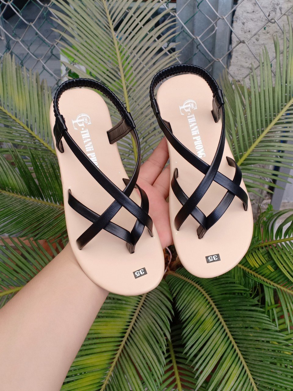 Giày sandal nữ 3c có size lớn 35-41