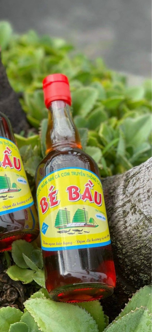 Nước mắm nhĩ cá cơm tryền thống cà ná Bé Bầu