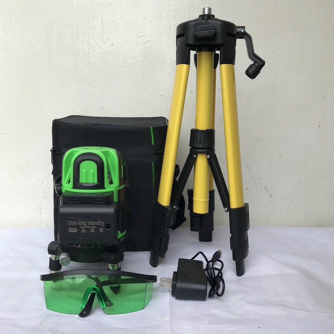 máy bắn cốt laze 5 tia xanh