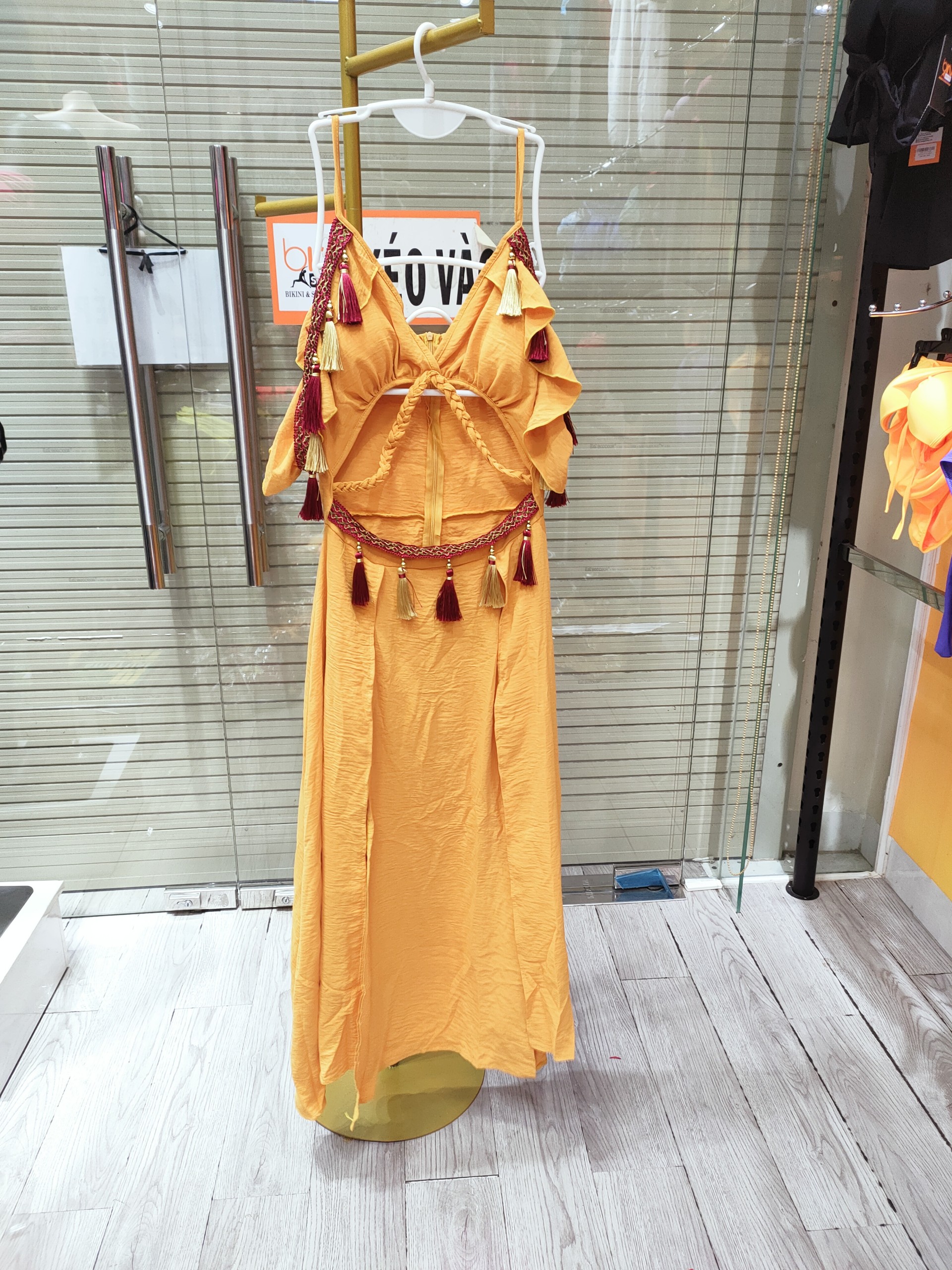Đầm maxi vintage nhiều mẫu đi biển du lịch chụp ảnh sống ảo cực sang bin sports ma004