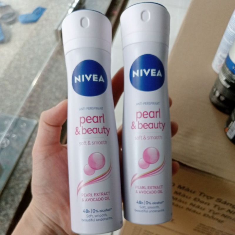 Xịt khử mùi ngăn mùi Nivea Ngtrai Pearl & Beauty 150ml