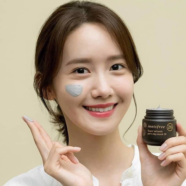 Mặt Nạ đất sét tro Núi Lửa Innisfree Super Volcanic Pore Clay Mask 2X 100ml