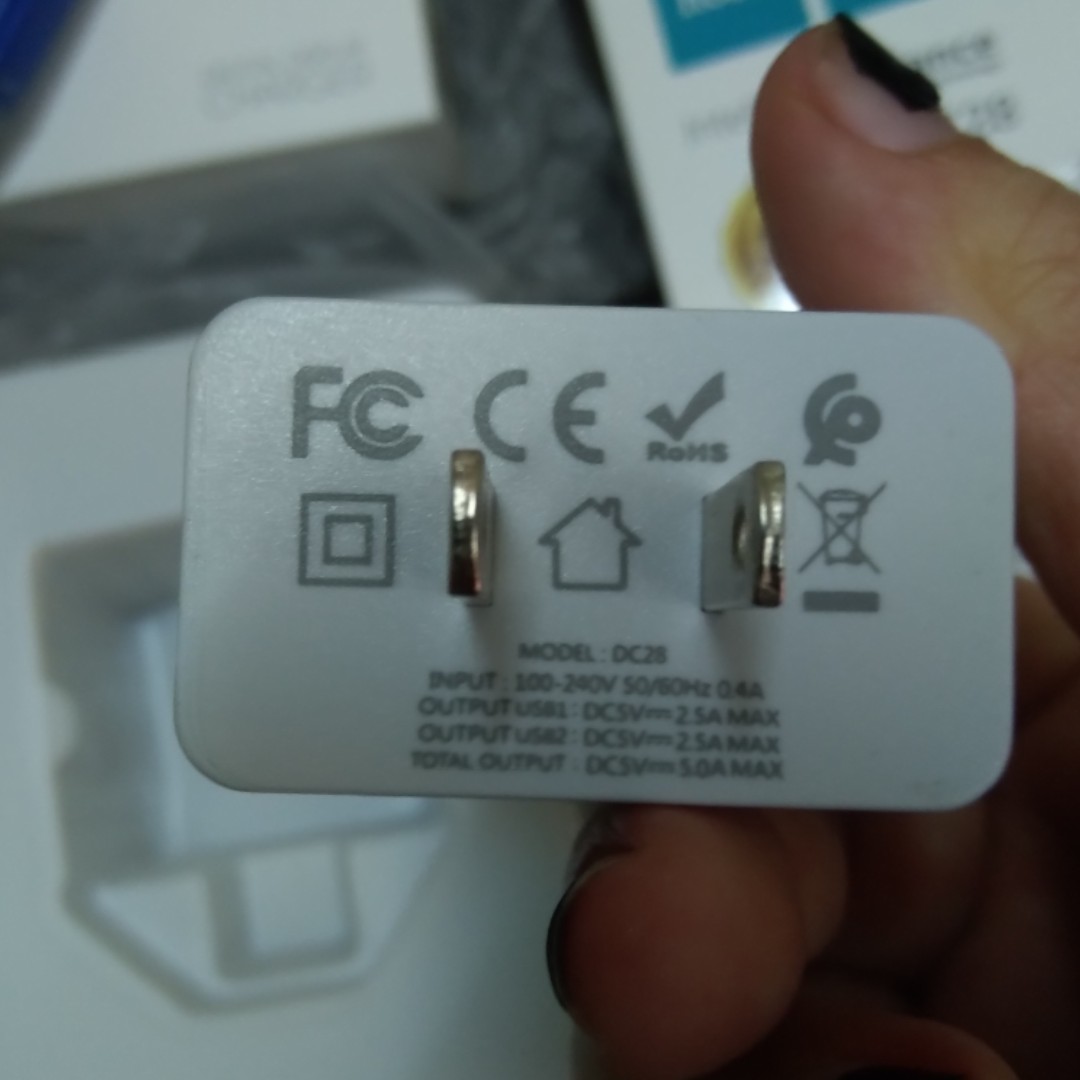 Cóc sạc đa năng Hoco DC28 2 cổng usb max 5.0A