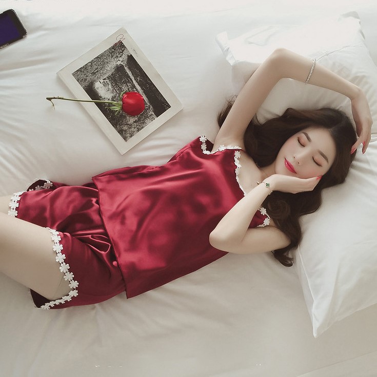 Bộ Ngủ 2 Dây Lụa Băng Viền Hoa Mềm Mại, Bộ mặc nhà nữ lụa mềm mát