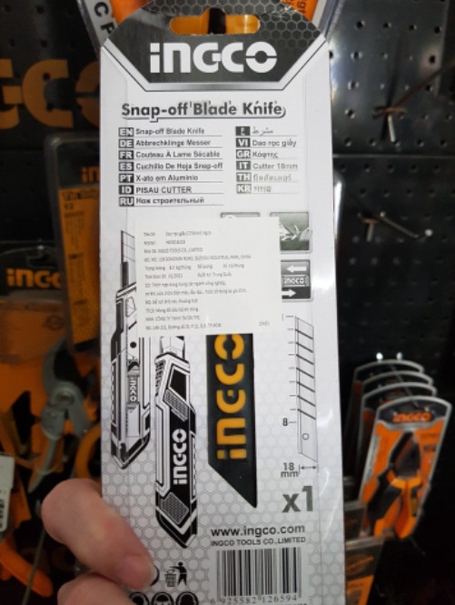 Dao rọc giấy 173mm INGCO HKNS16518