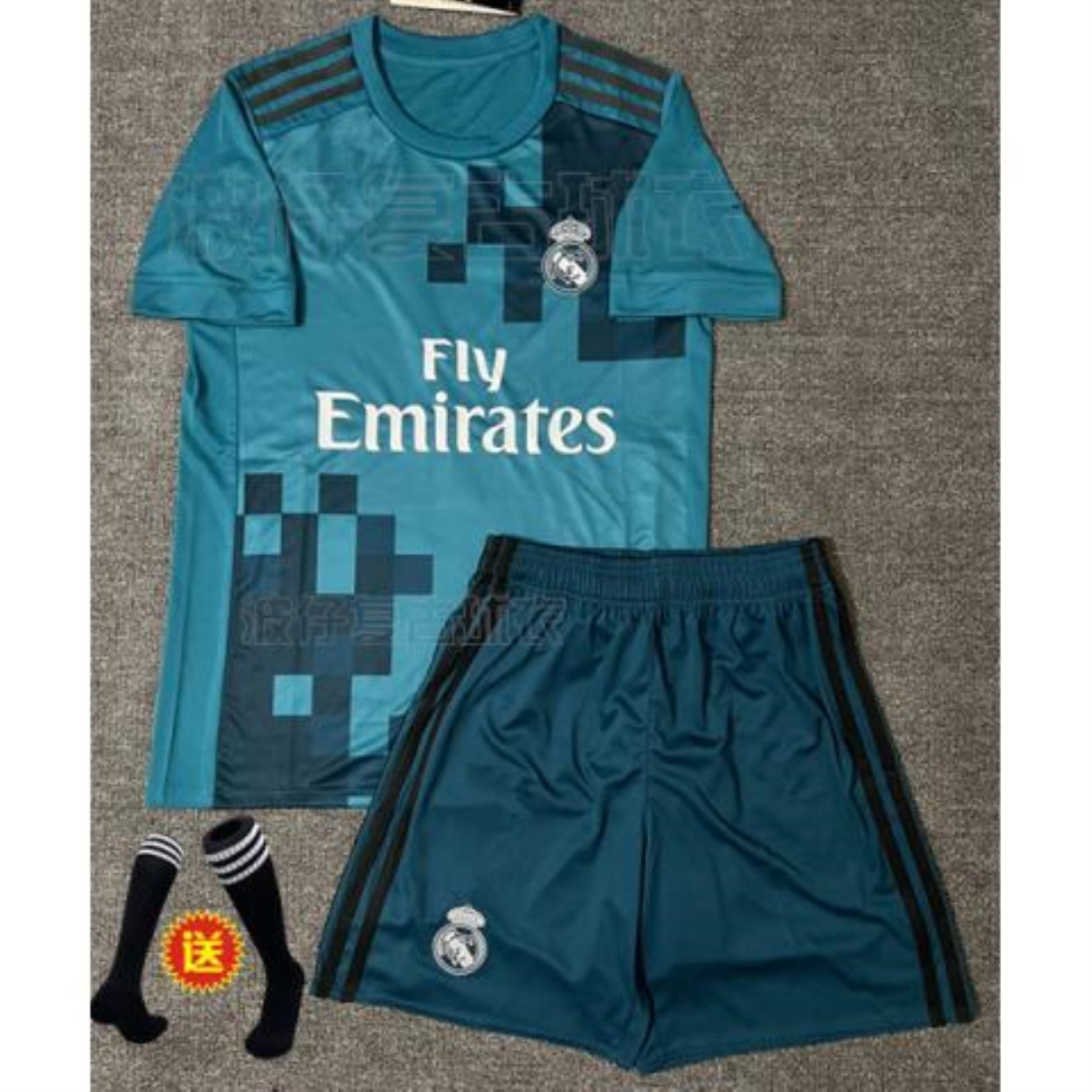 1718 Camiseta Del Real Madrid 2nd away Larga Manga Corta retro Benze 11  Mabel 7 Cristiano Ronaldo De Fútbol Con Parches