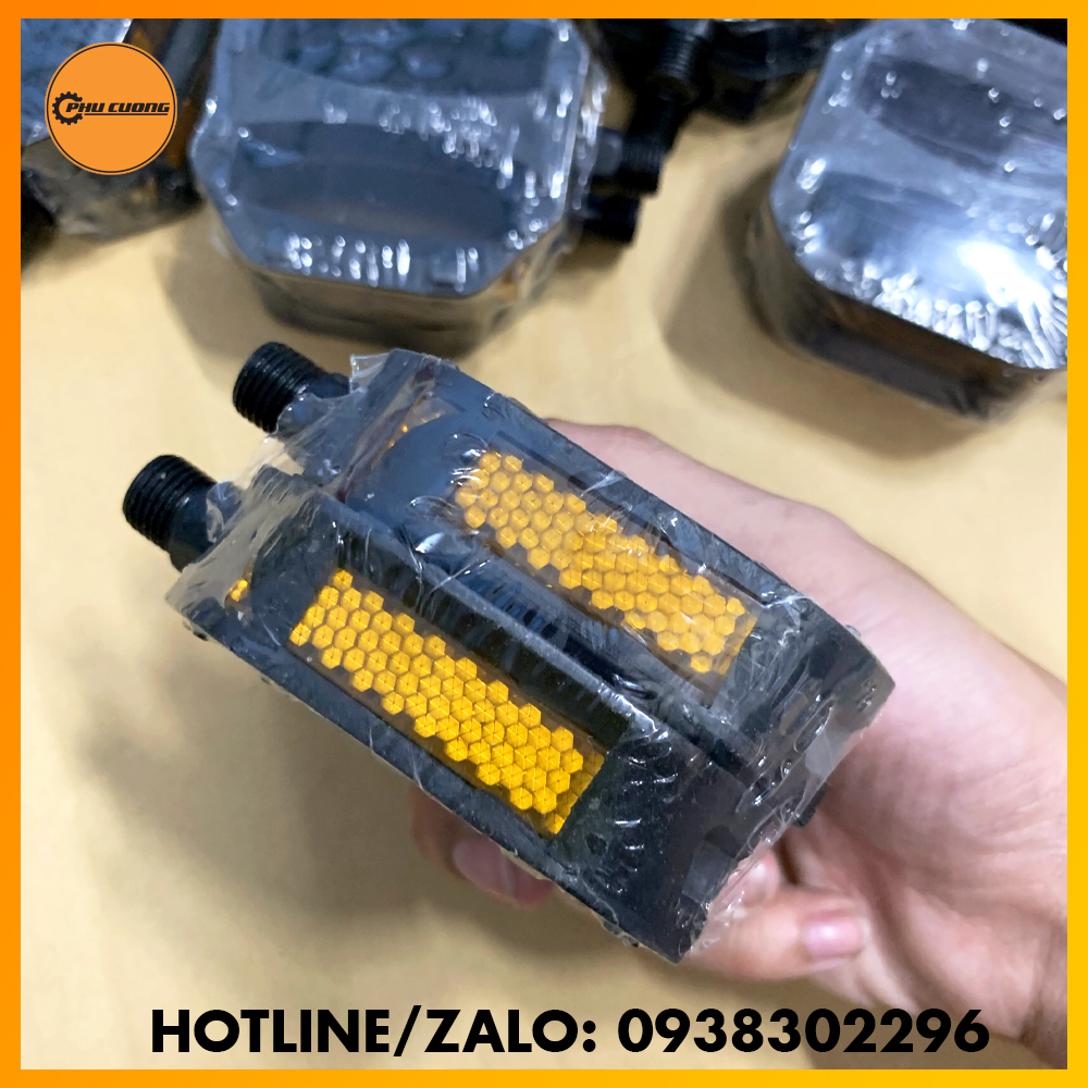 Đôi bàn đạp ( pedal ) xe đạp trẻ em loại tốt - cốt nhỏ ( phi 10mm )