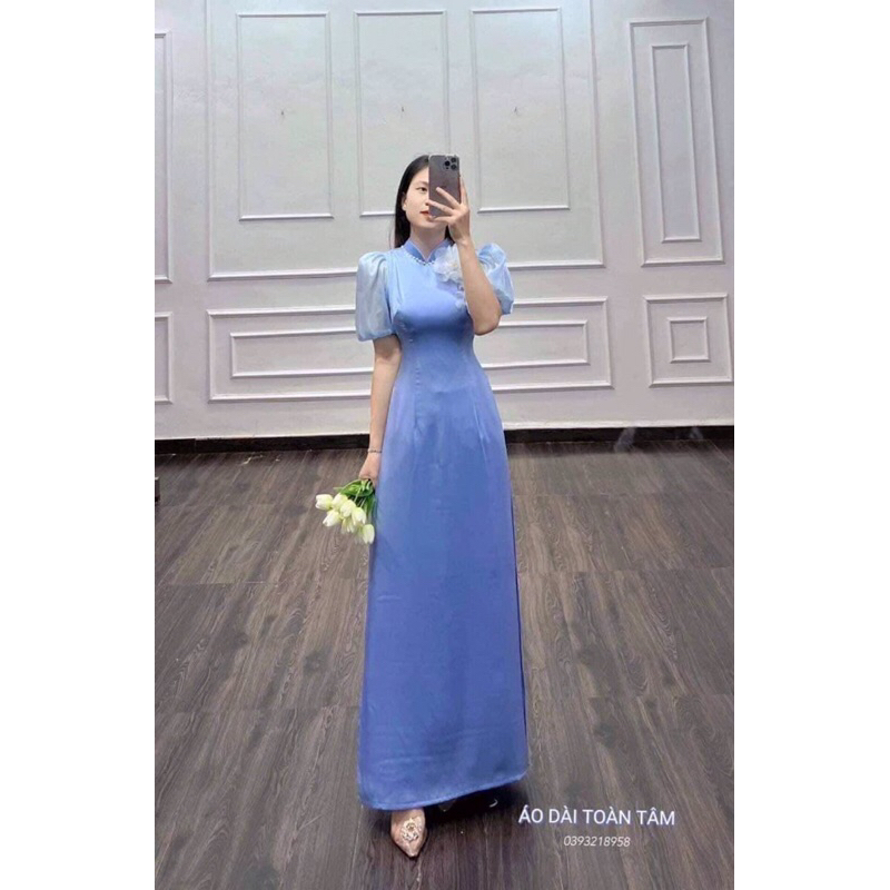 áo dài lụa tây thi, đính hoa, cổ cao, tay bồng.