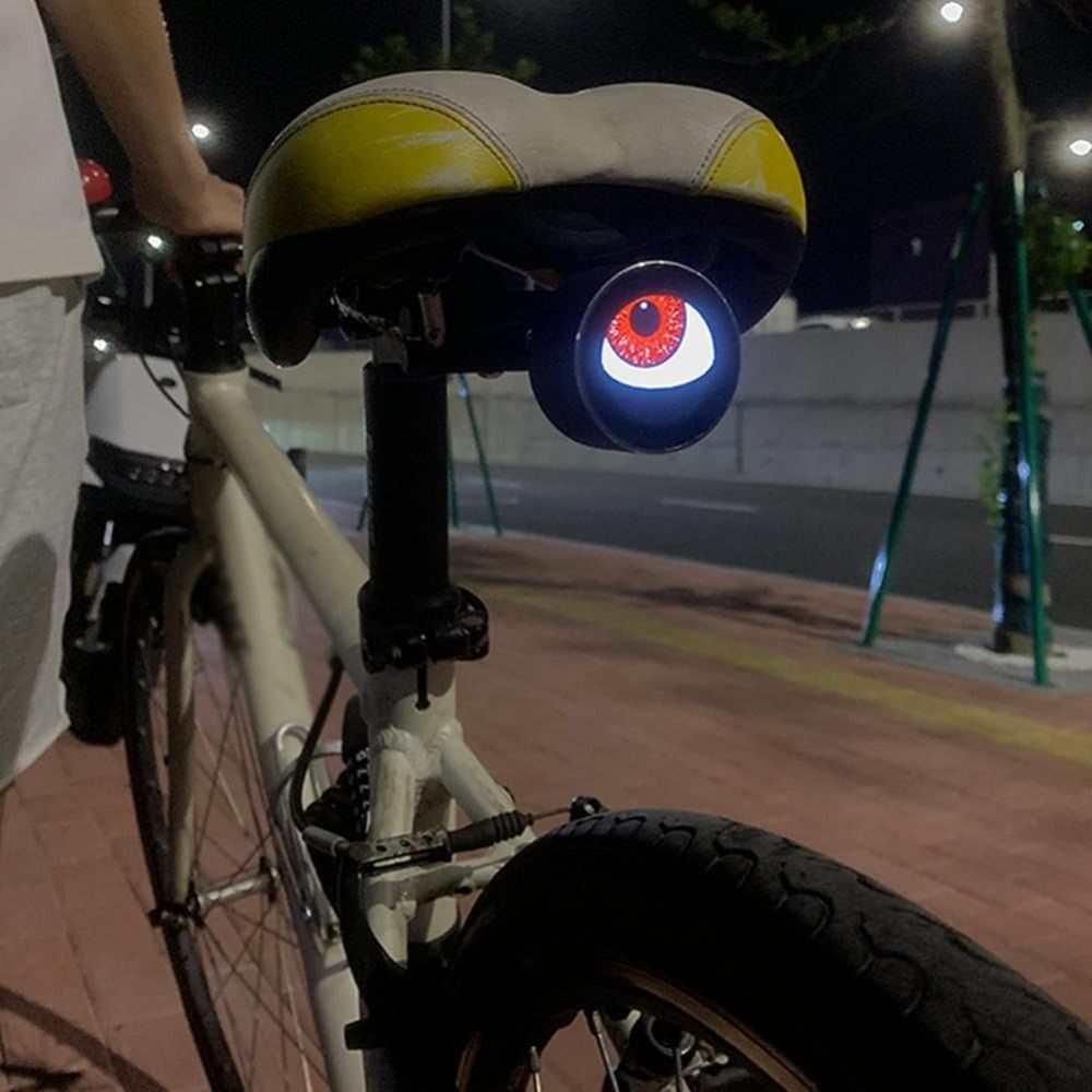 Durable%20Waterproof%20Demon%20Eyes%20Bike%20Tail%20Light%20Wireless%20Control%20USB%20Charging%20Bicycle%20Devil%20Eyes%20LED%20Light%20Programmable%20Eyes%20Rear%20Bike%20Lights%20Cars%20Retrofit%20Kit%20-%20Image%204