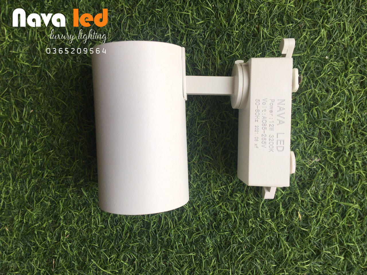 Đèn rọi ray, đèn rọi tranh 12w siêu sáng - navaled