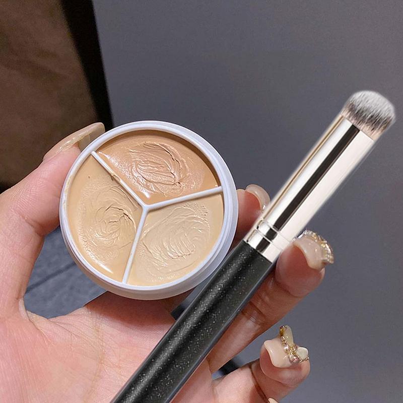 Cream%20Concealer%20Set%203%20In%201%20Face%20Foundation%20Cream%20Concealer%20With%20Brush%20For%20Concealing%20Blemishes%20Correcting%20Dullness%20And%20-%20Image%202