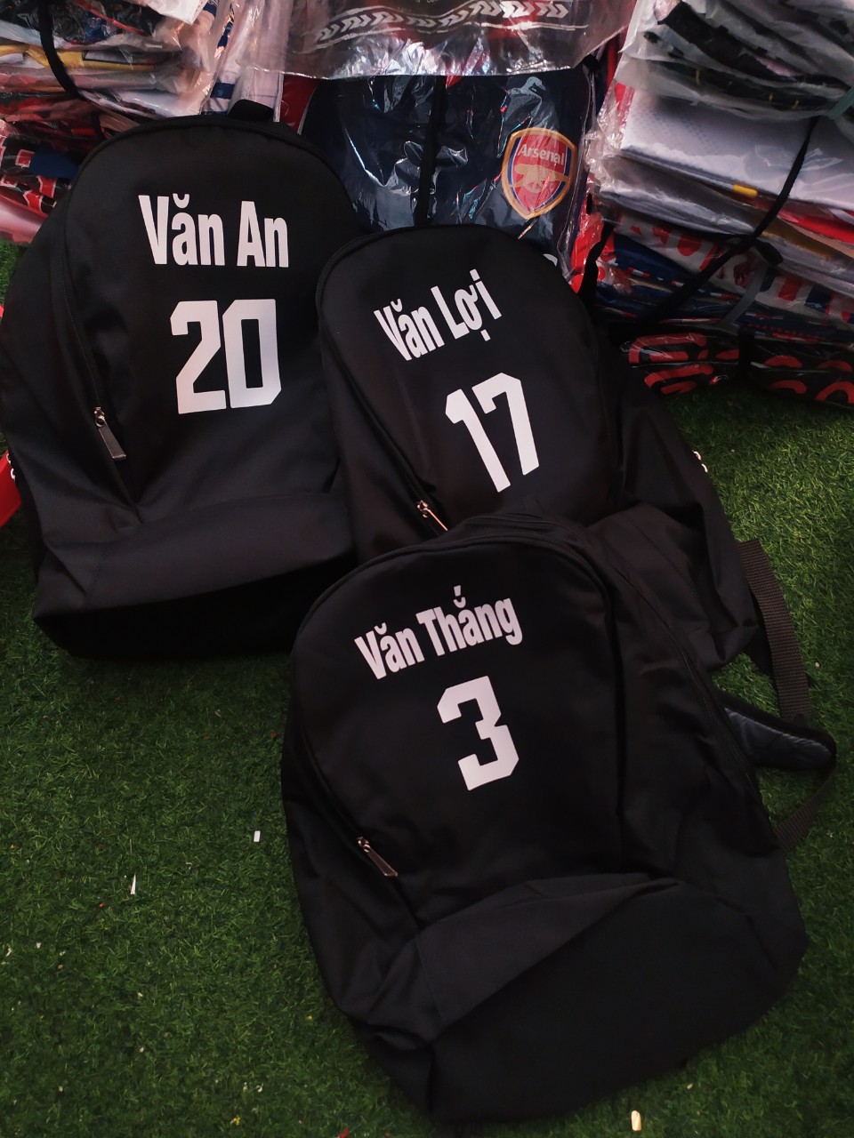 Balo Thể Thao Ozil 10 , Có Ngăn đựng giày