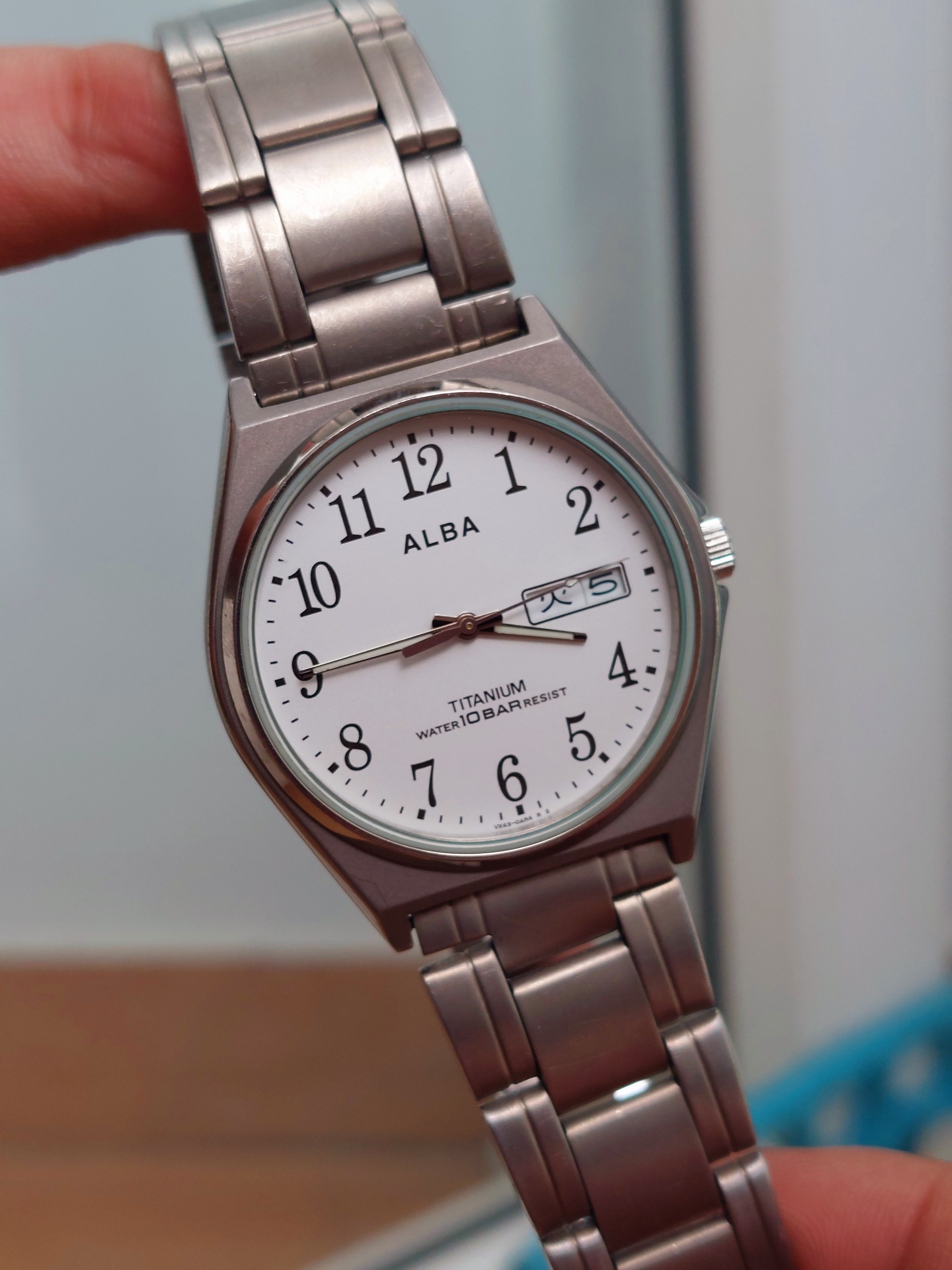 Đồng hồ nam Alba titanium siêu nhẹ chạy pin đã qua sử dụng thumbnail