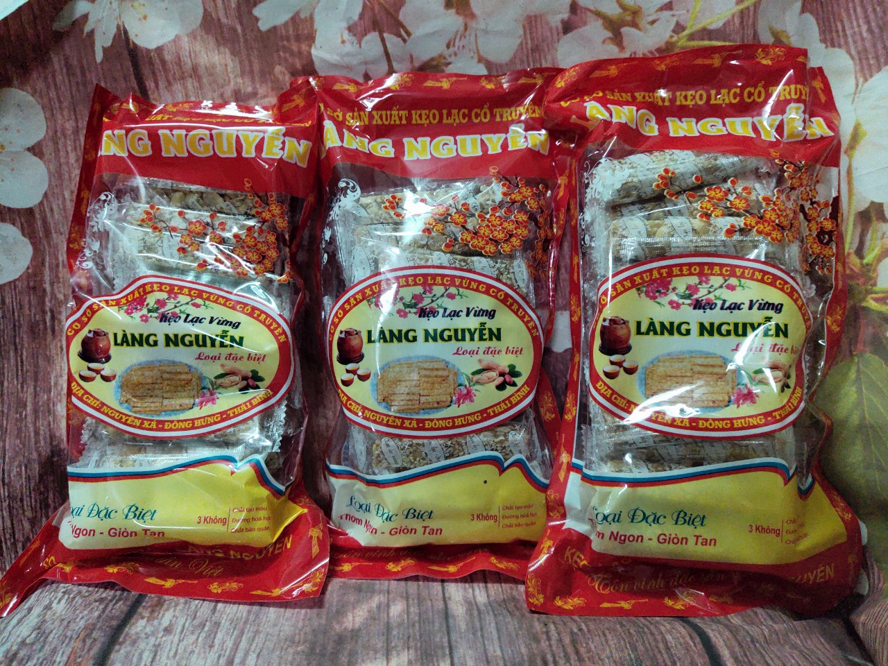 [FreeShip] [Chính hãng] [đủ cân 320g-220g] Kẹo lạc Làng Nguyễn, đặc sản Thái Bình [loại đặc biệt]