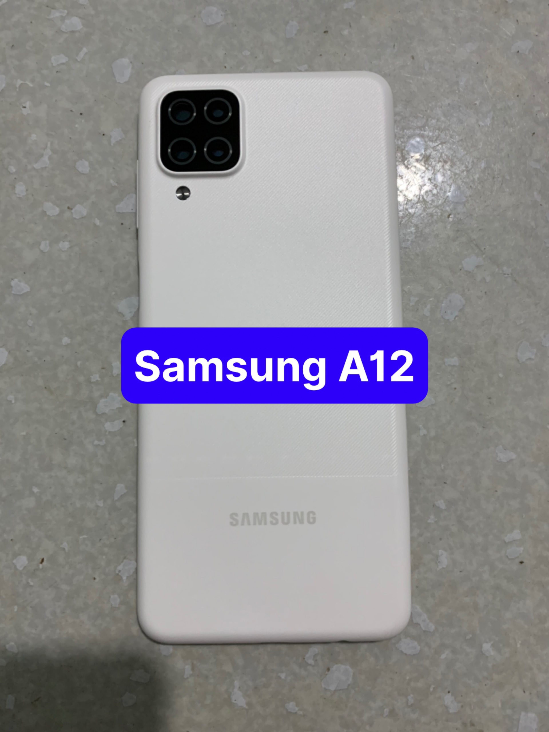 bộ vỏ samsung A12 ( gồm, sườn, lưng,kính cam,nút bấn