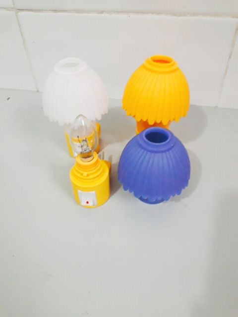Đèn ngủ cây dù, đui đèn công tắc E12, bóng cana led