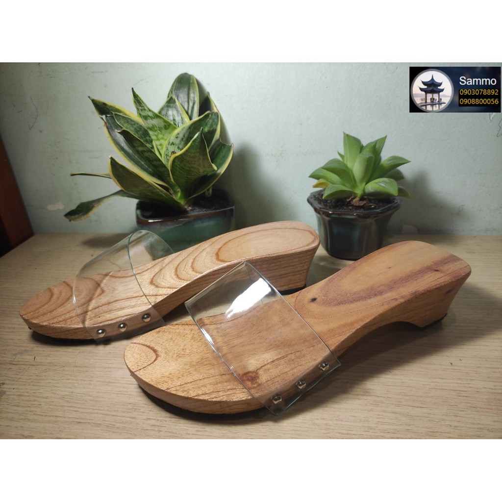 Cặp Quai Guốc Kèm Đinh