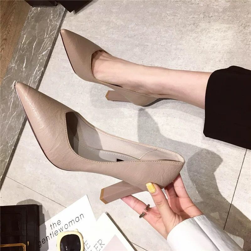 2023 Summer New French Black High Heels Women's Thick Heel Pointed High Heels
