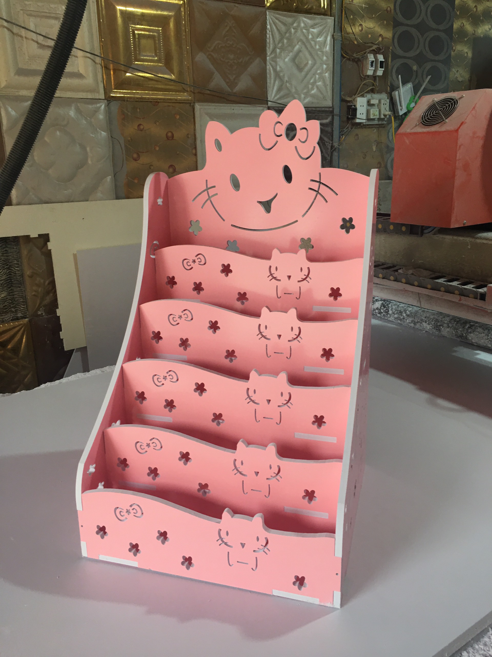 Kệ giá sách Hello Kitty đựng đồ đa năng tự tháo lắp đa năng (3 size)