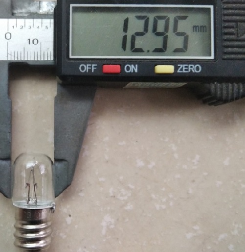 Bóng đèn sợi đốt 24V 0.11A đuôi xoáy 12mm E12