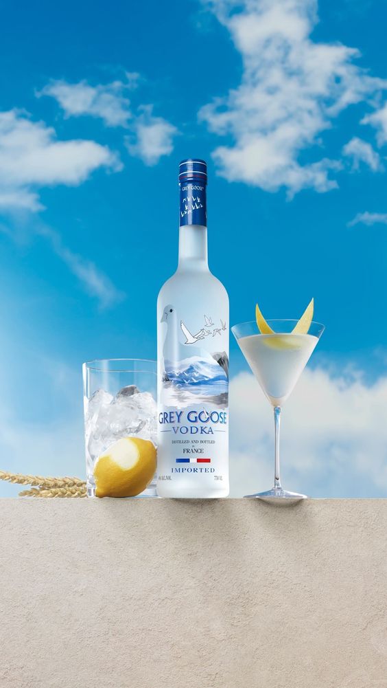 GREY  VODKA 700ml 3本セット Grey Goose Vodka 700ml | Lazada Singapore