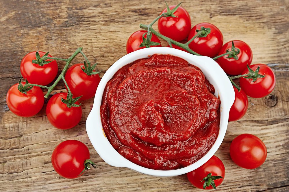Cà chua xay nhuyễn paste tomato Roza 3,2 kg