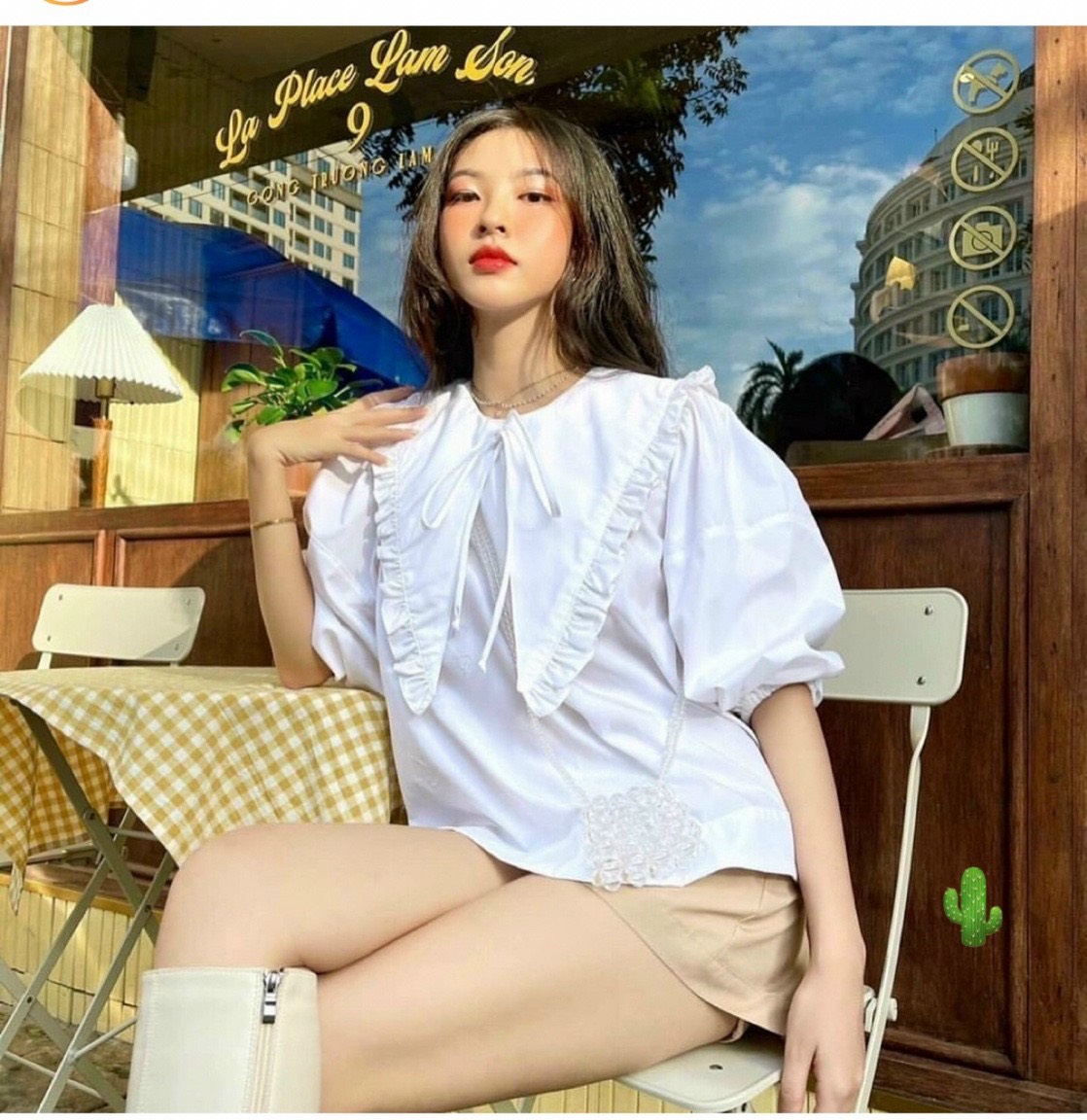 Áo babydoll viền bèo lớn nhọn cột nơ cổ cực xinh , chất kate mềm mịn