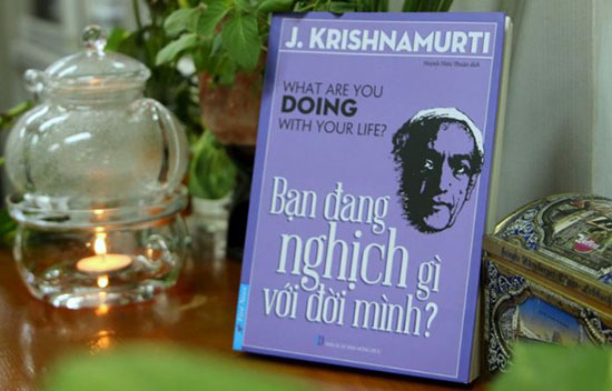 NetaBooks - Bạn Đang Nghịch Gì Với Đời Mình ?
