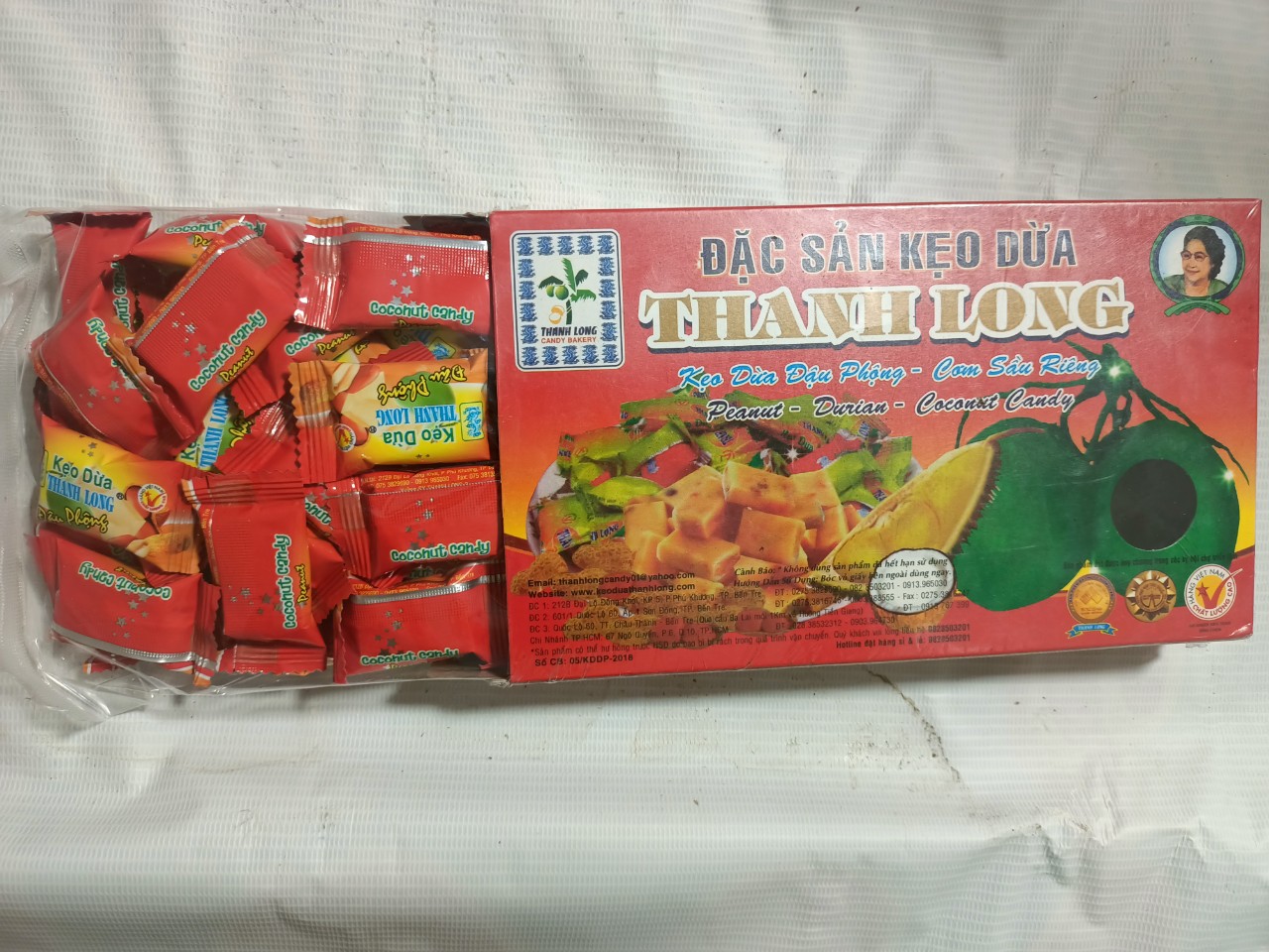 Kẹo Dừa Đậu Phộng Sầu Riêng Bến Tre 400gr
