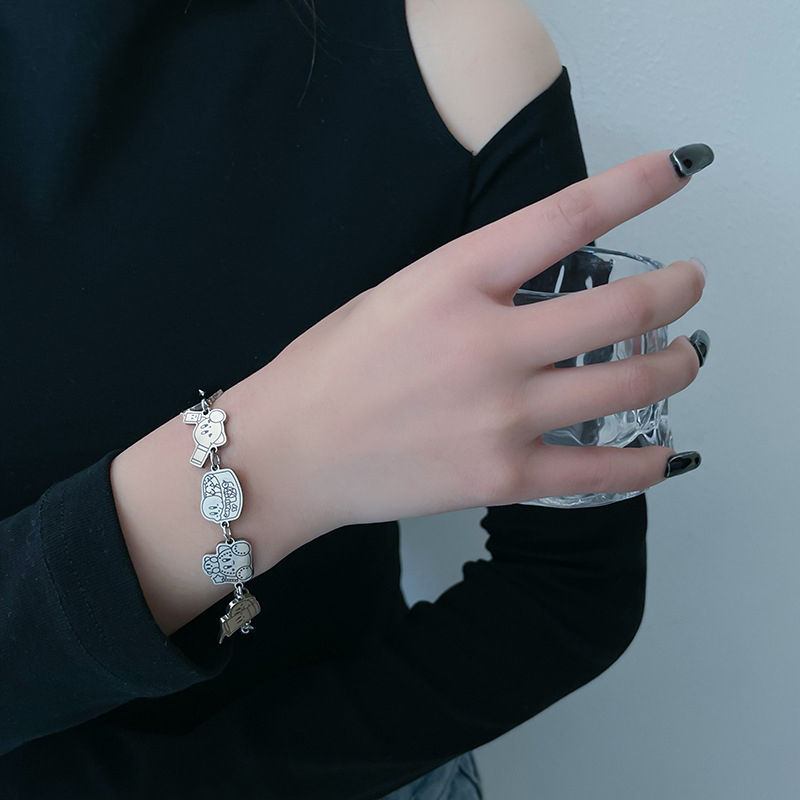 Stray%20Kids%20Bracelet%20Korea%20Boy%20Band%20Bracelets%20For%20Woman%20Bang%20Chan%20Lee%20Min-Ho%20Seo%20Chang-Bin%20Metal%20Accesorios%20Jewelry%20Han%20Ji%20Sung%20-%20Image%205