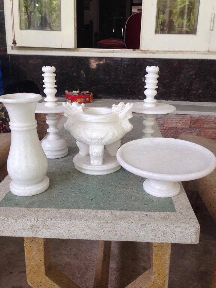 Bộ đồ thờ cúng đá cẩm thạch trắng