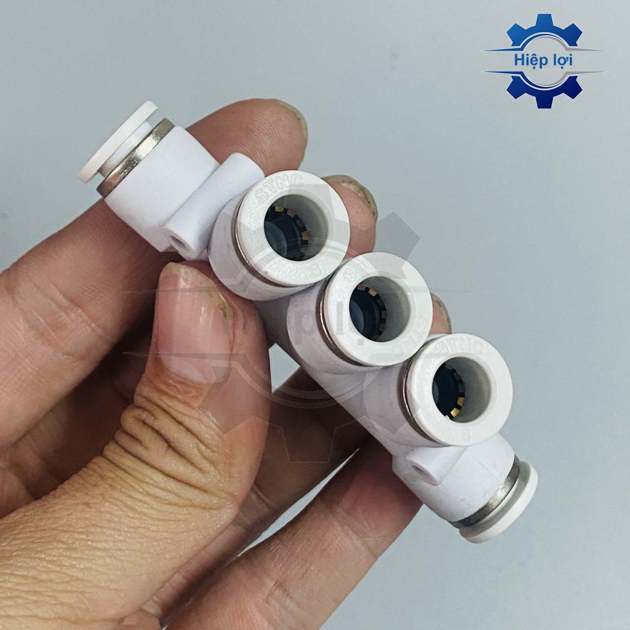 Năm ngã nối khí nén YPK STNC – Chia khí 5 hướng, lắp nhanh, phù hợp hệ thống khí nén đa điểm