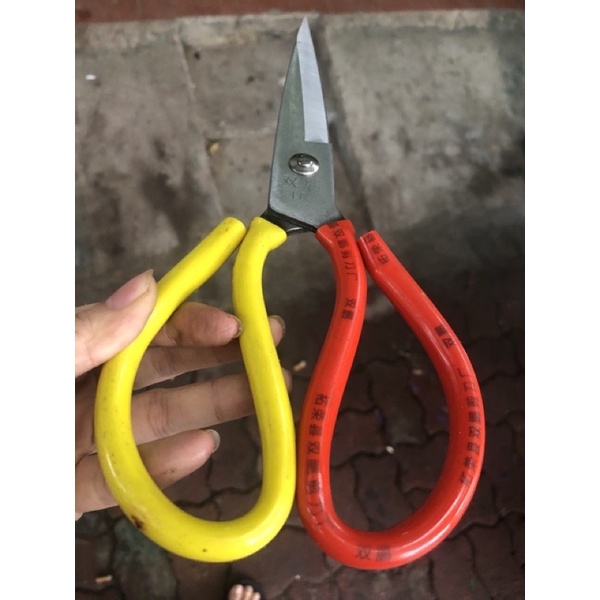 Kéo Cắt Đa Năng Loại To Lưỡi Thép