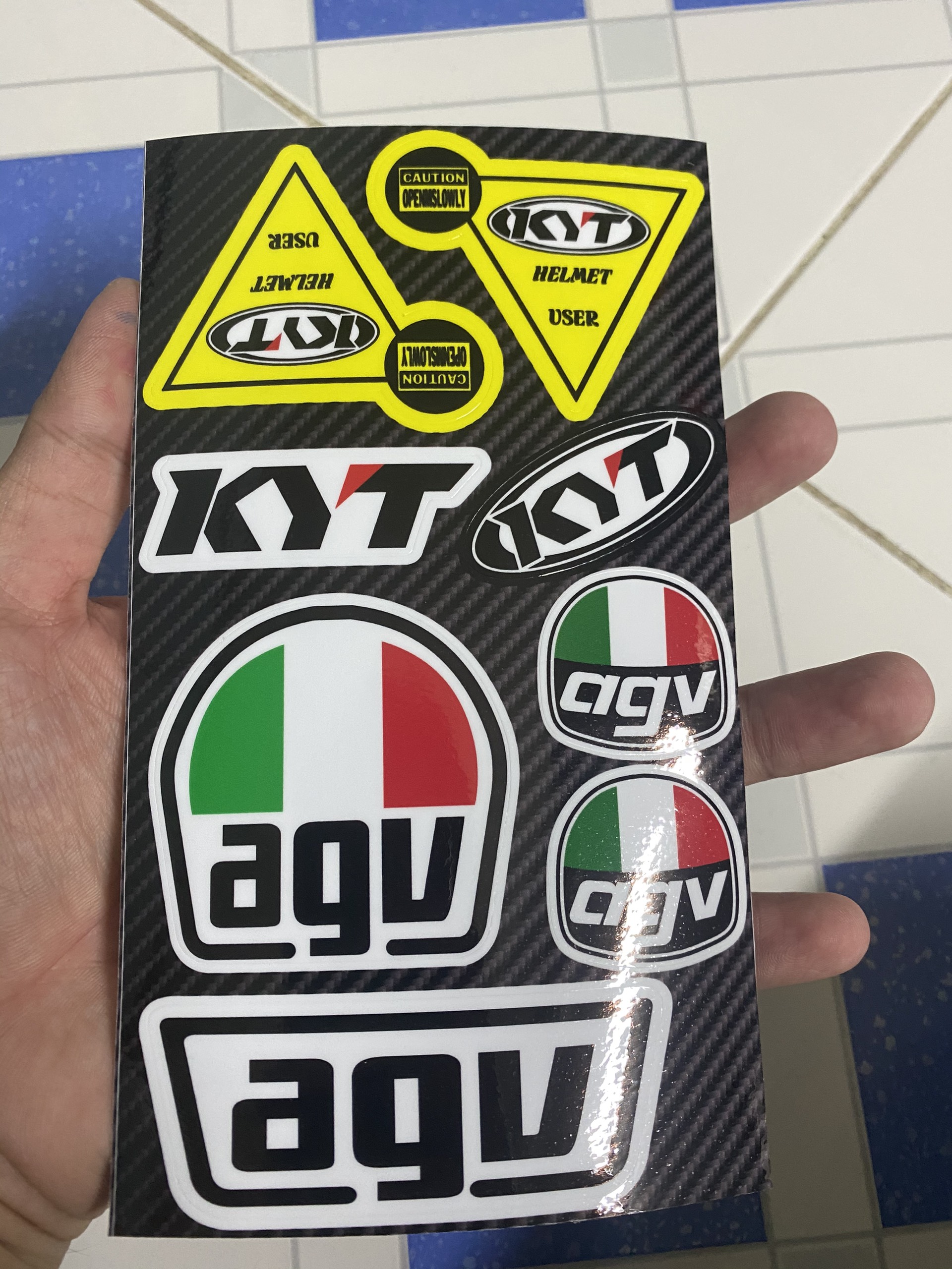 Sét tem  logo 10x18 kyt agv