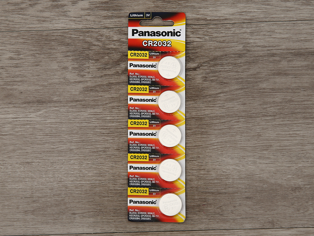 Pin CR2032 Panasonic 3V Lithium Vỉ 5 Viên