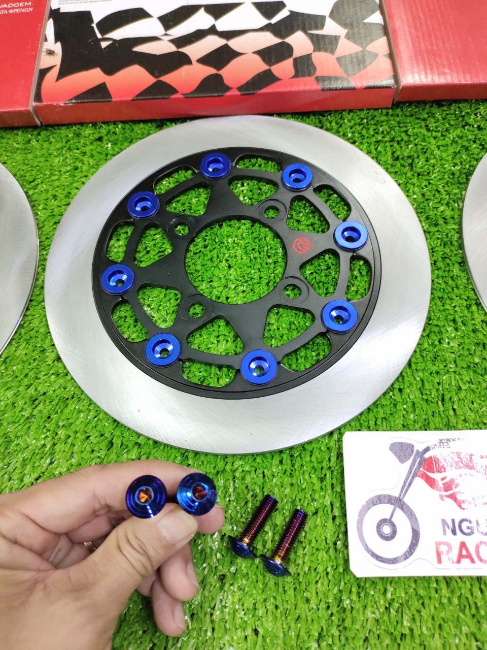 Đĩa thắng Wave rembo 220mm có ốc
