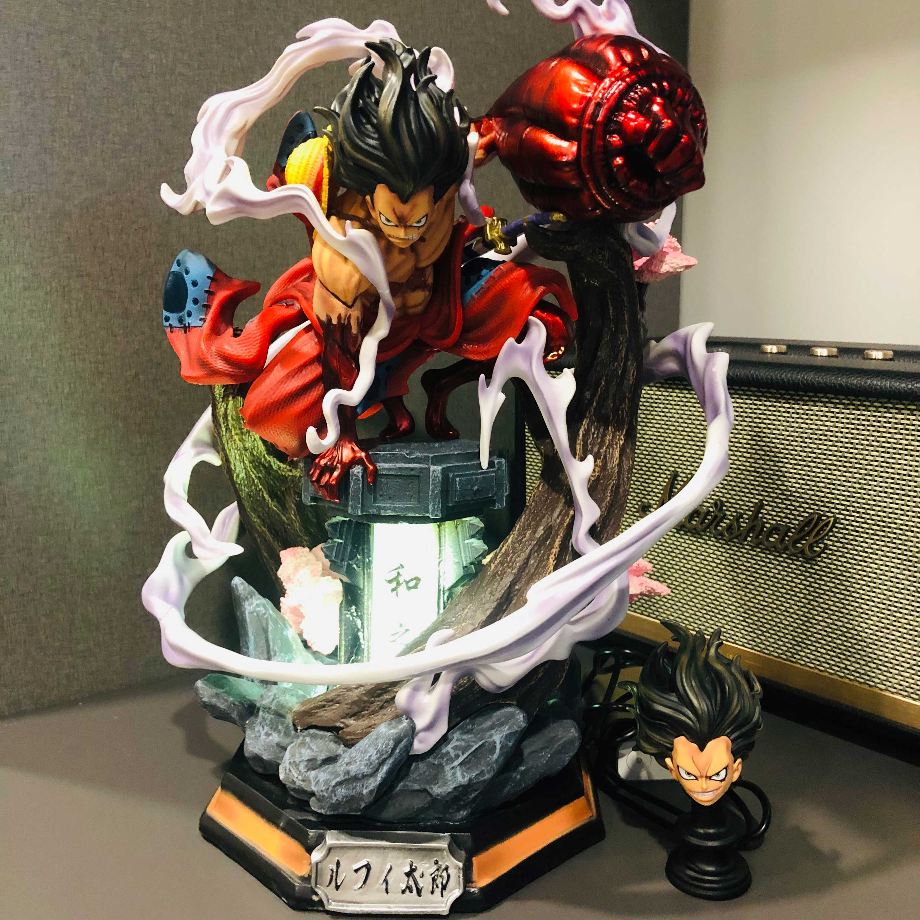 Mô hình Luffy Wano 38 cm có đèn - One Piece