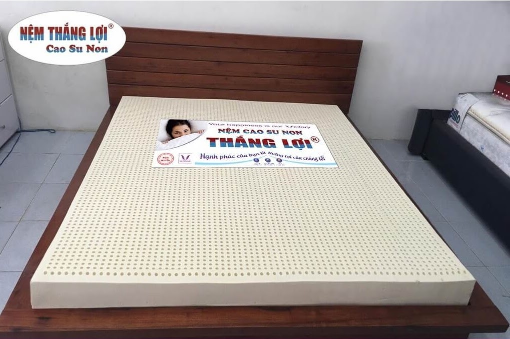 Nệm 1m8 x2m x15cm cao su non thắng lợi mặt thẳng cao cấp chính hãng