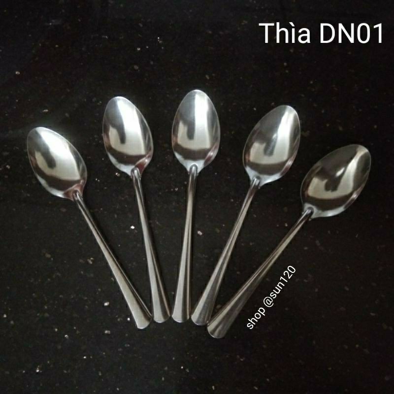 Thìa inox cán dài ăn cơm đầu nhọn DN01